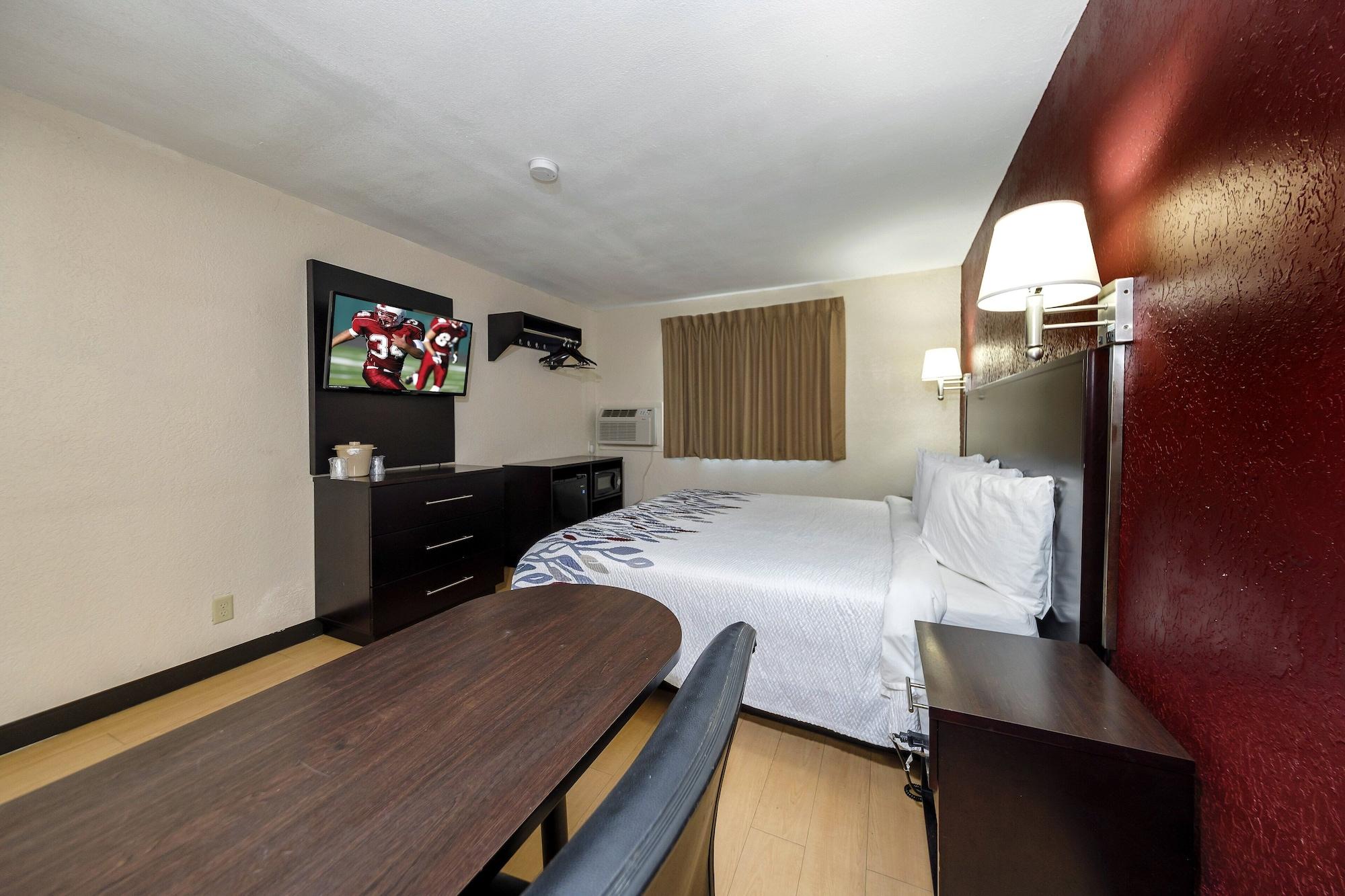 Red Roof Inn Jacksonville - Cruise Port Dış mekan fotoğraf